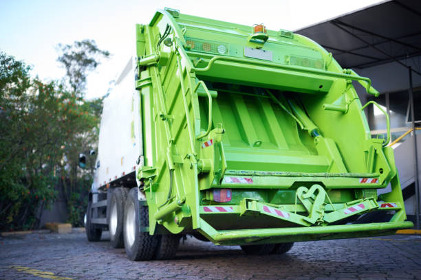 Best Professional Junk Removal  in Ives Estates, FL